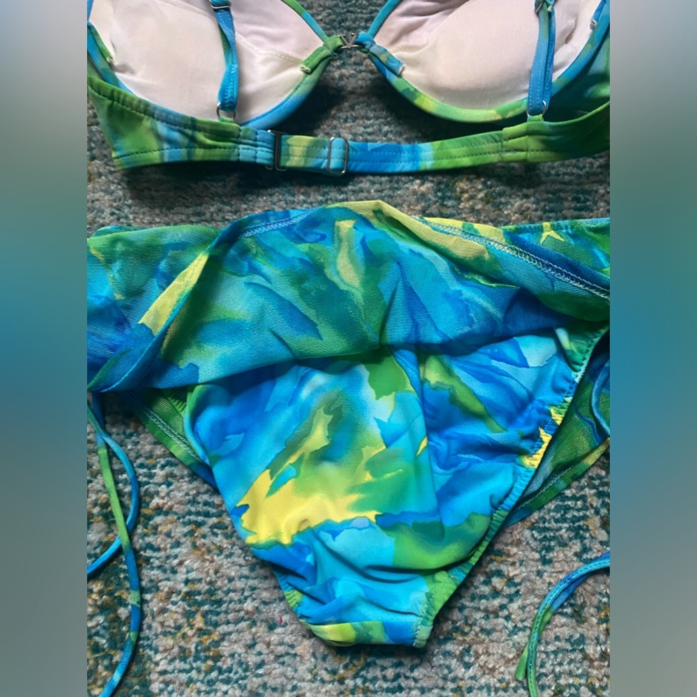 Vintage 90s Venus lagoon padded underwire mesh skirted bikini, size 12 C - Picture 8 of 16